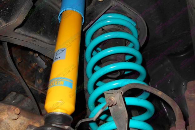 GU Patrol Ute fitted with some Bilstein shock absorbers and Dobinson coils